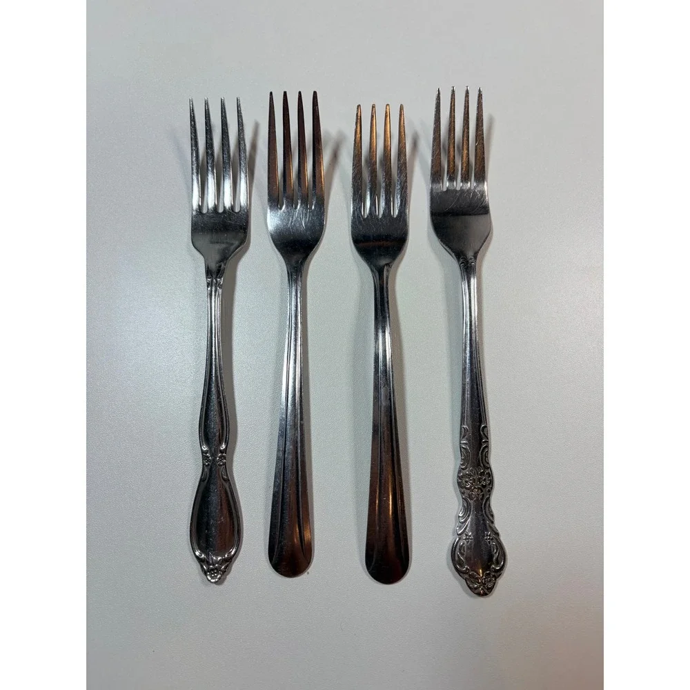 Mixed Stainless Steel Dinner Forks Lot of 4 Oneida Cambridge Walco Floral Ribbed